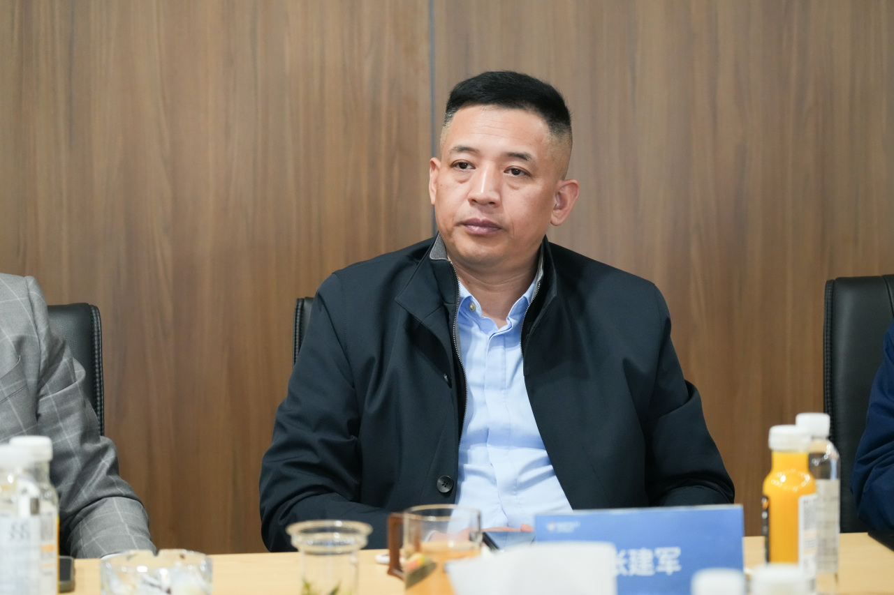 新能源汽车海外模块化维修站集装箱部署动画  电驴时代集装箱式三电维修工位快速落地演示  低成本高效率 海外电动车维修站点搭建