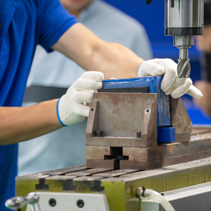 电驴集团激光焊接机专项培训圆满收官