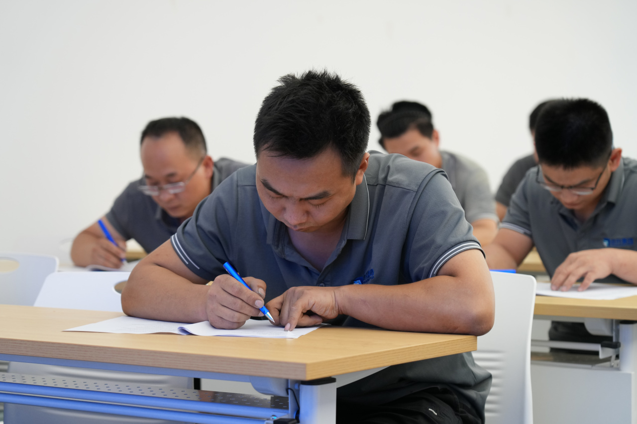 中升集团携手电驴培训,铝合金车身修复技术进阶培训圆满收官