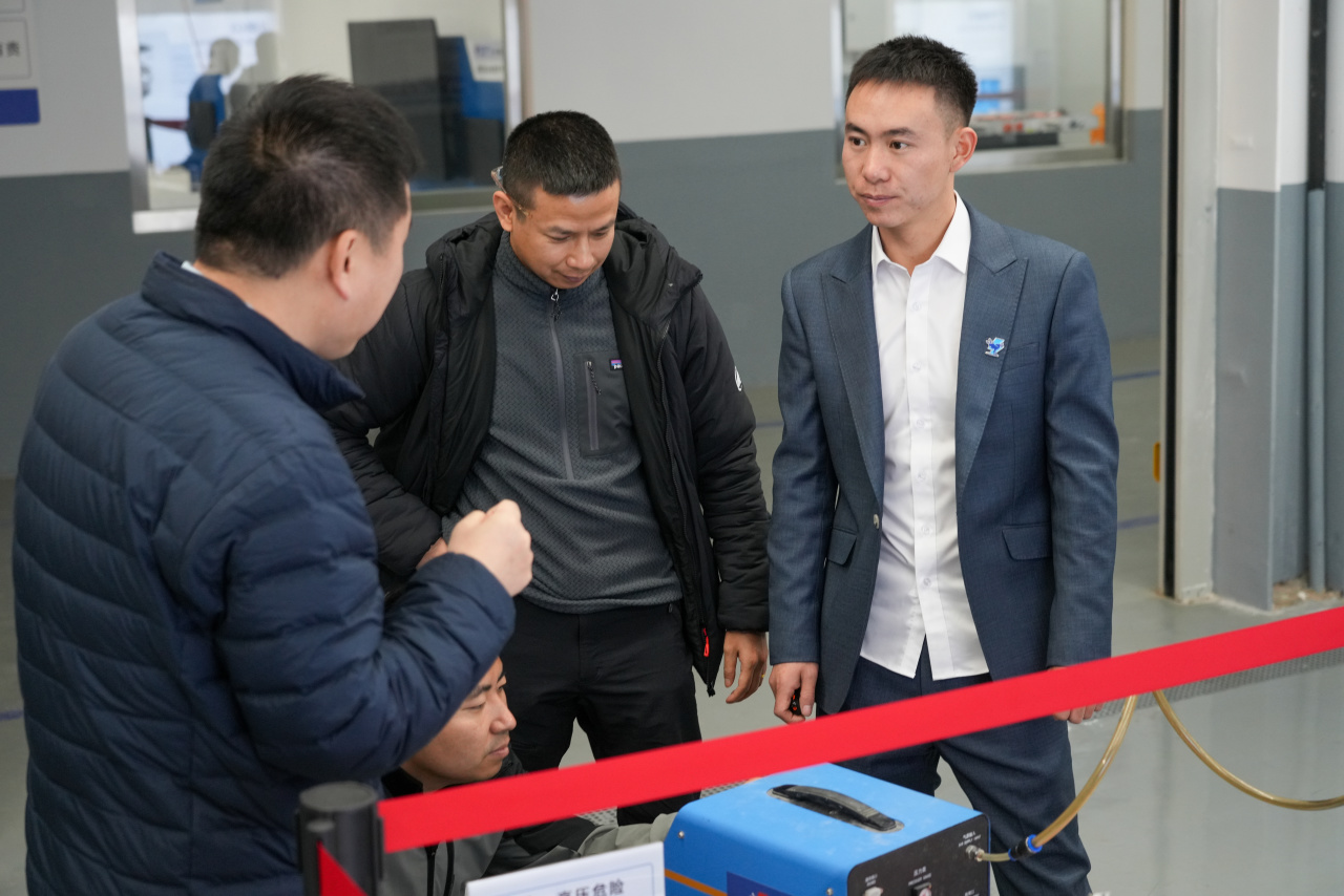 12月17日至19日，安盛天平财产保险有限公司联合电驴培训