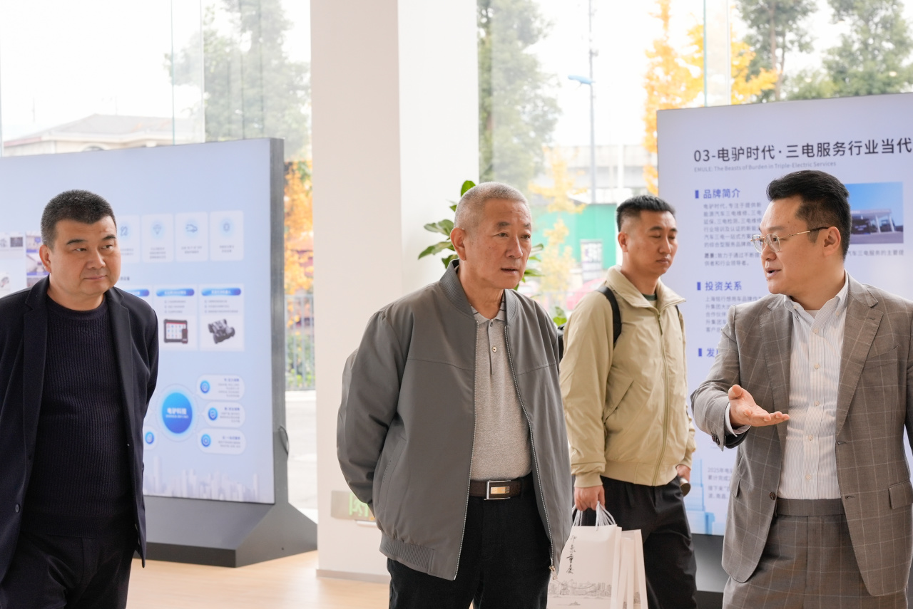 电驴时代;2025年大事记;新闻回忆录