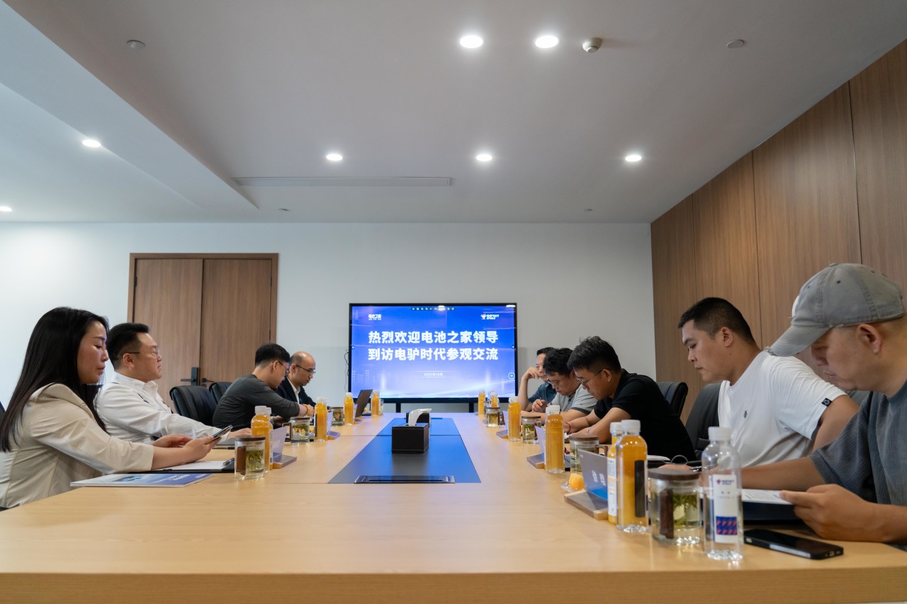 电驴时代;2025年大事记;新闻回忆录