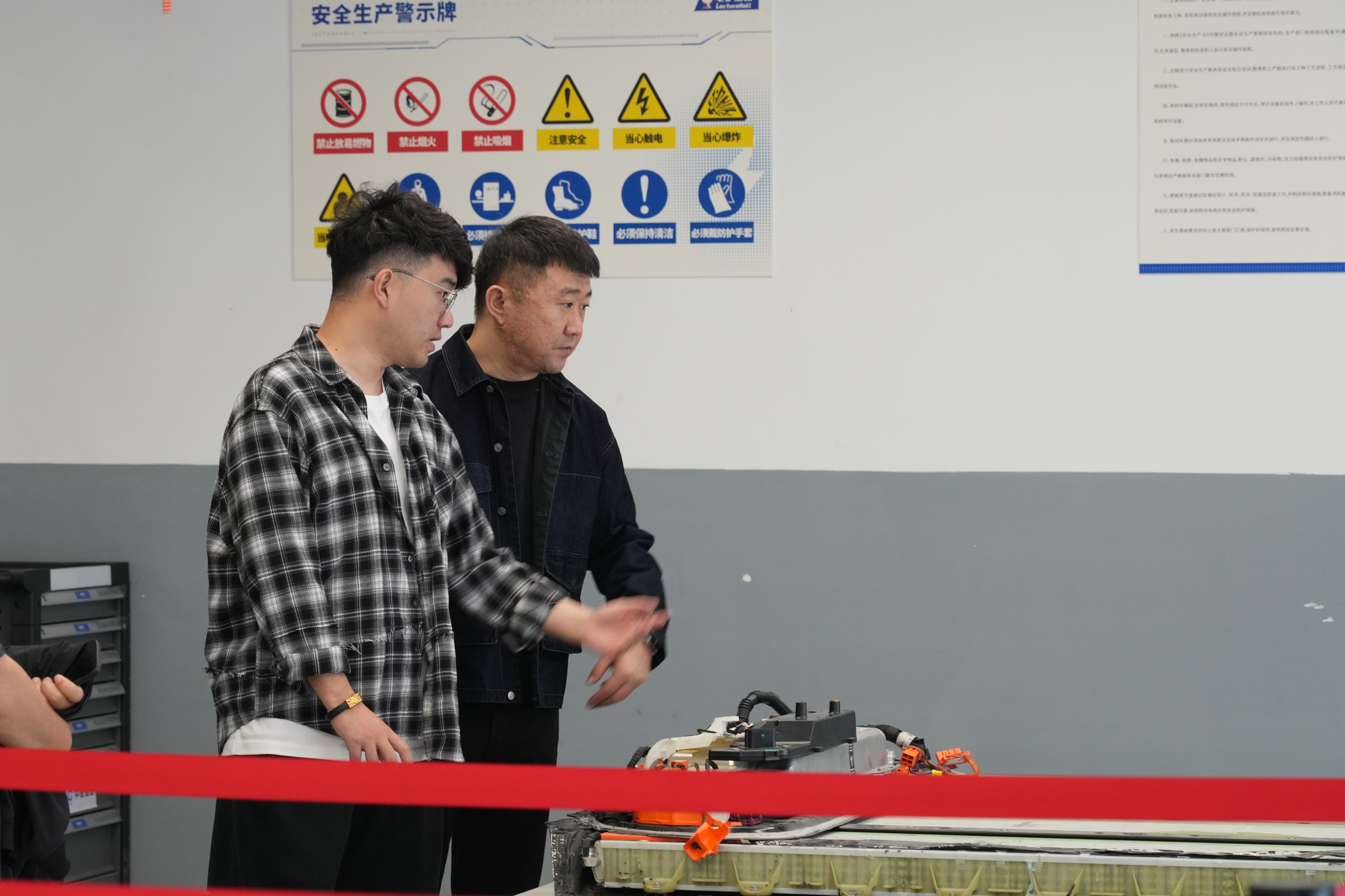 电驴时代与268V达成战略合作，共筑新能源二手车检测新生态