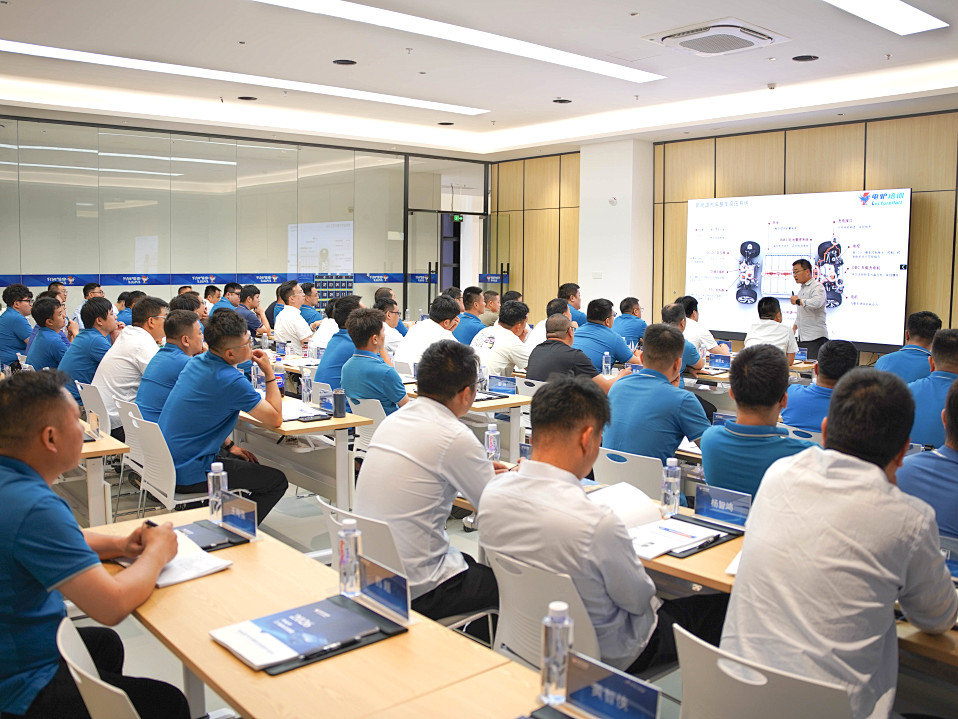 大地保险联合电驴培训开展2026新能源理赔技能提升培训