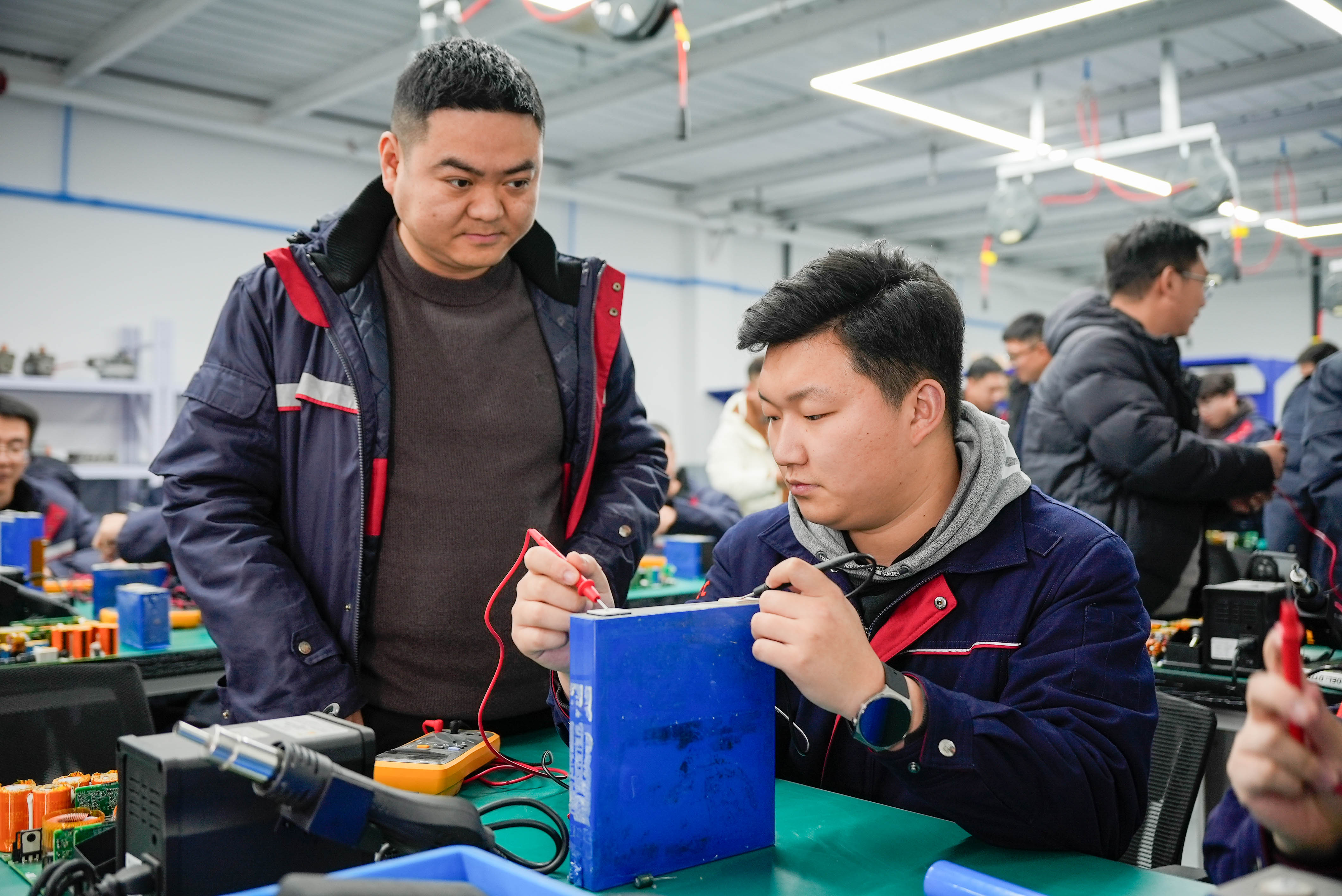 中国人保携手电驴培训开展新能源汽车理赔技能提升专项培训